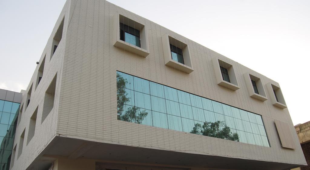 Hotel Golden Orchid Lucknow Exterior photo