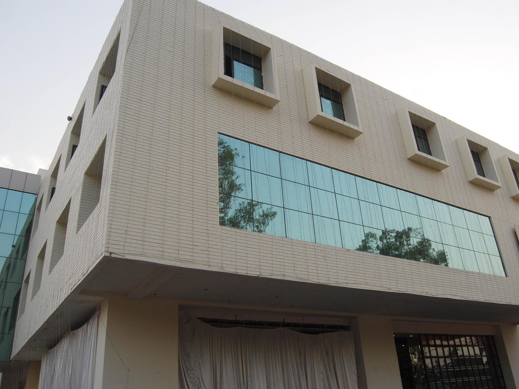 Hotel Golden Orchid Lucknow Exterior photo